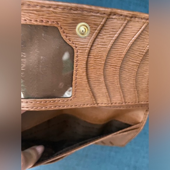 NWOT Lauren Ralph Lauren Genuine Leather Brown Fold Long Wallet Gold Hardware - Picture 6 of 13